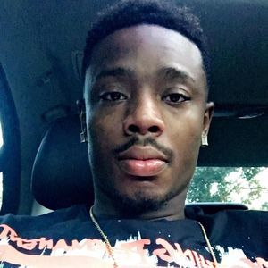 Meet your Posher, Lloyd